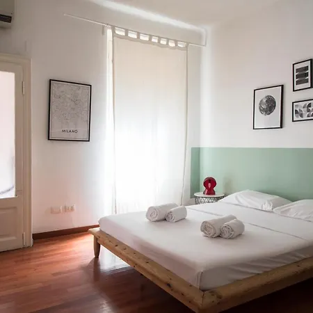 Youhosty - Corso Ticinese 78 Милан