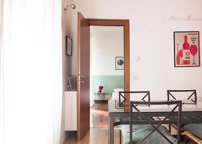 Apartamento Youhosty - Corso Ticinese 78 Milão