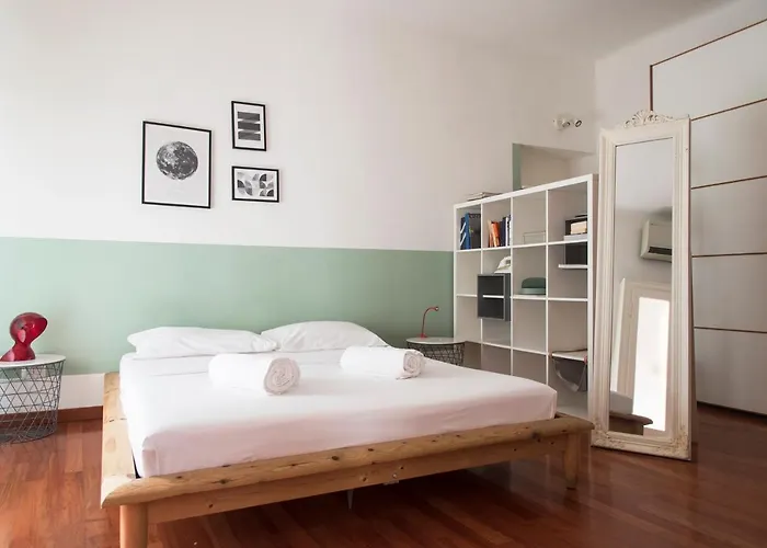 Apartamento Youhosty - Corso Ticinese 78 Milão