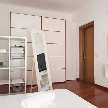 Appartement Youhosty - Corso Ticinese 78